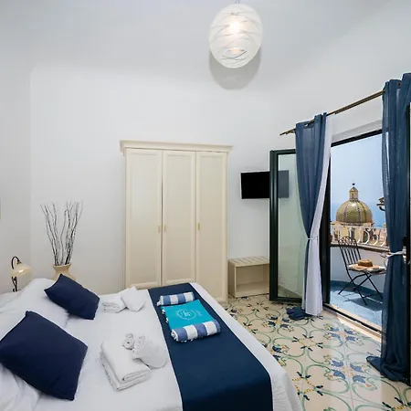 De Vivo Realty - The Colombo Holiday home *