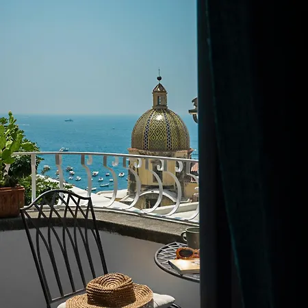 De Vivo Realty - The Colombo Positano