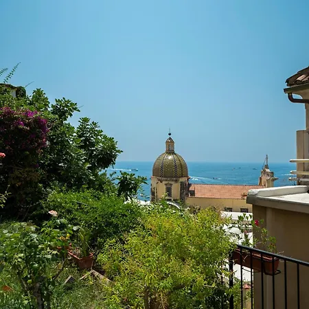 De Vivo Realty - The Colombo Holiday home Positano